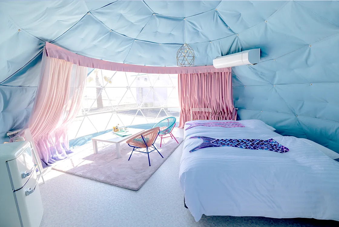 Dome Tent with Beach Gate